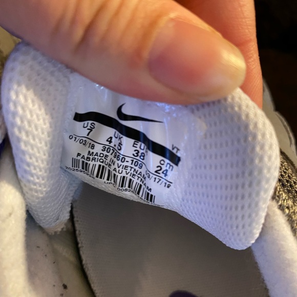 Nike Air Max 95 "Grape" - Picture 9 of 12